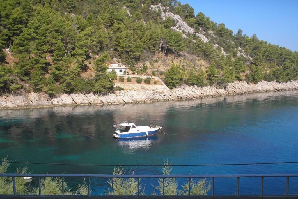 Apartments By The Sea Cove Mala Pogorila, Hvar - 8952 Bogomolje Exterior foto